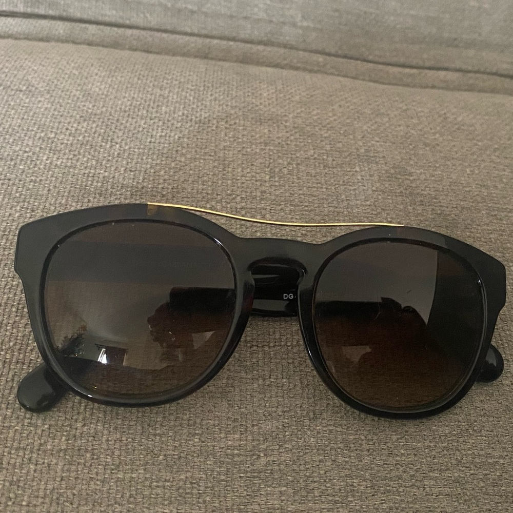 ✨ Dolce & Gabbana DG 4274 Tortoiseshell Sunglasses ✨
